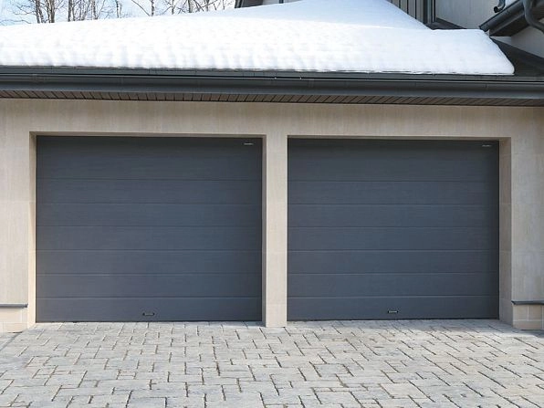 Секционные ворота 3800х2700 мм антрацитовые DoorHan RSD02, petropavlovsk.doorhan.ru